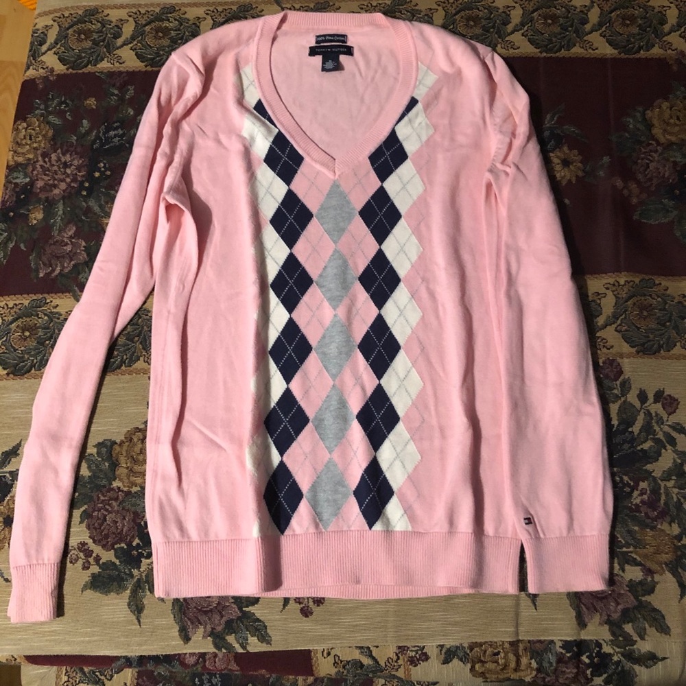 Tommy Hilfiger sweater size medium pink